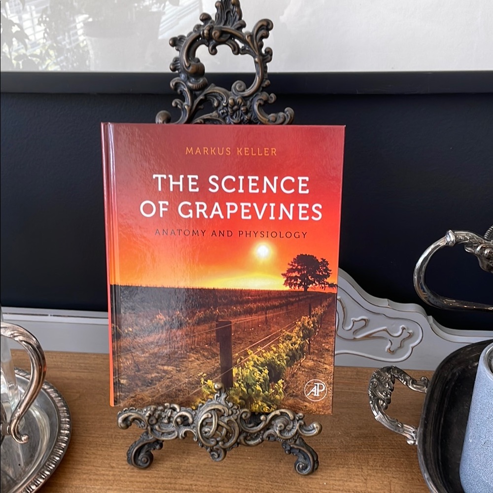EUC The Science of Grapevines Book by Markus Keller premier textbook